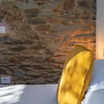 Con Giardino A Pochi Passi Dalla *