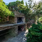 Con Giardino A Pochi Passi Dalla