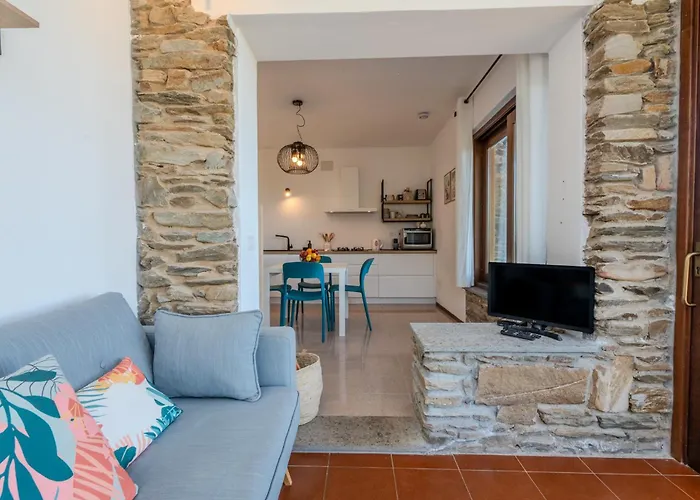 Con Giardino A Pochi Passi Dalla Vakantiehuis Stintino