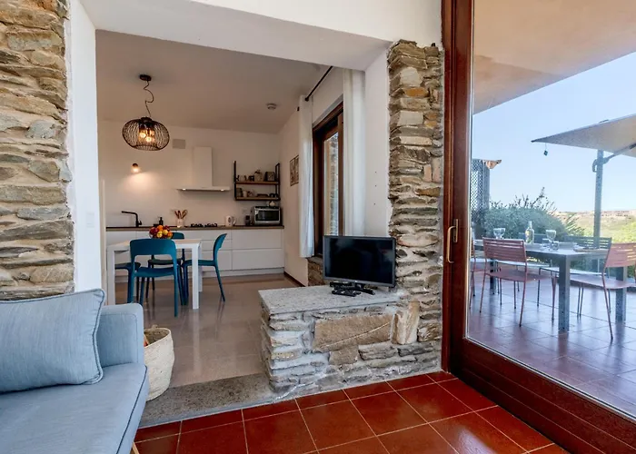 Con Giardino A Pochi Passi Dalla *